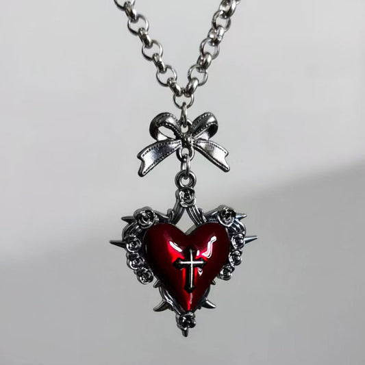 Collana cuore rosso con fiocco