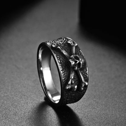Anello teschio punk