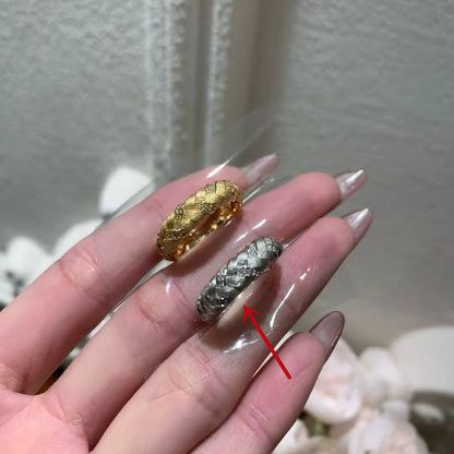 Anello intrecciato spazzolato
