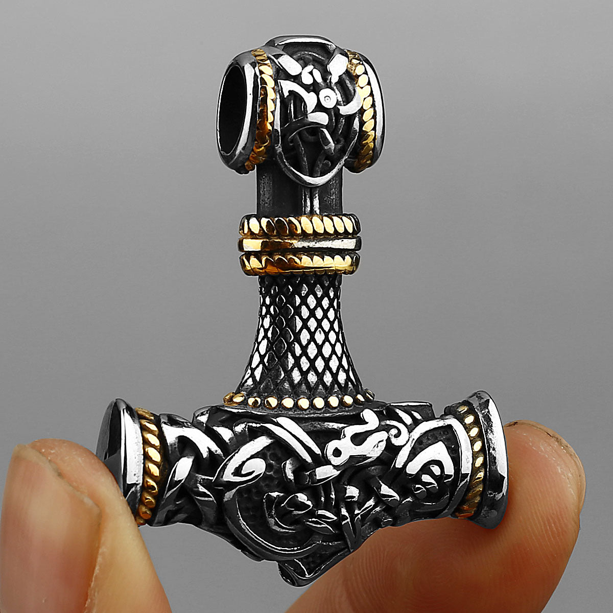 Collana vichinga in rilievo