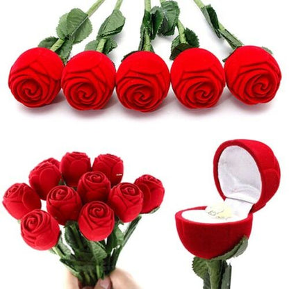 Anello rosa rosso