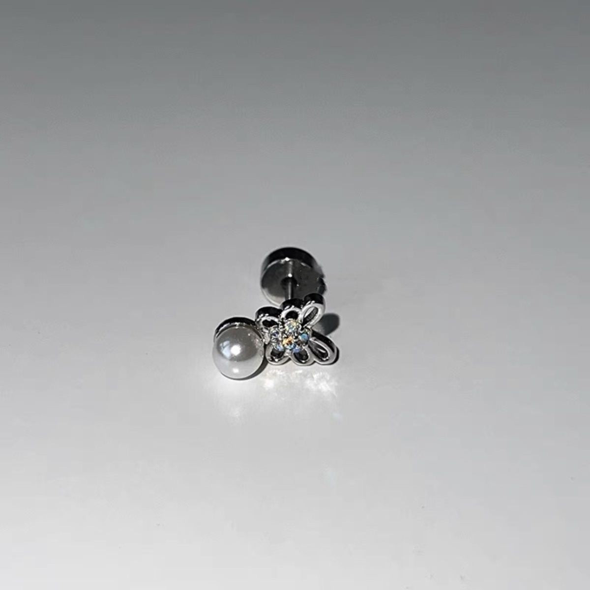 Piercing Cartilagine Farfalla