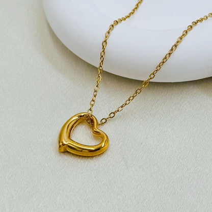 Collana cuore traforato da donna