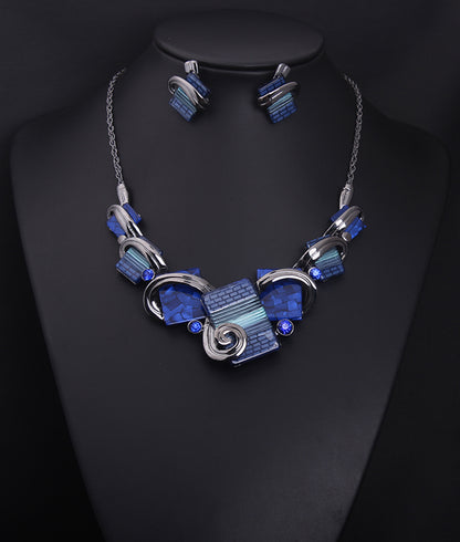Collana geometrica pietre