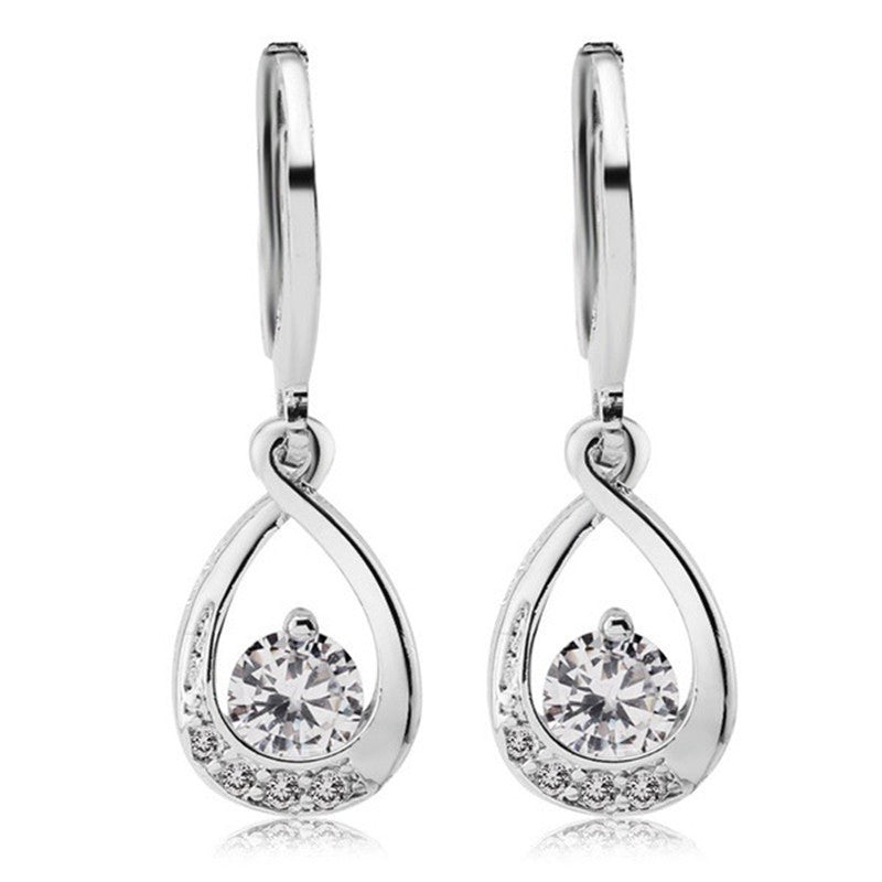 Orecchini goccia con zirconi da donna