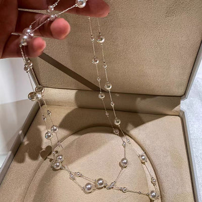 Collana lunga con perle