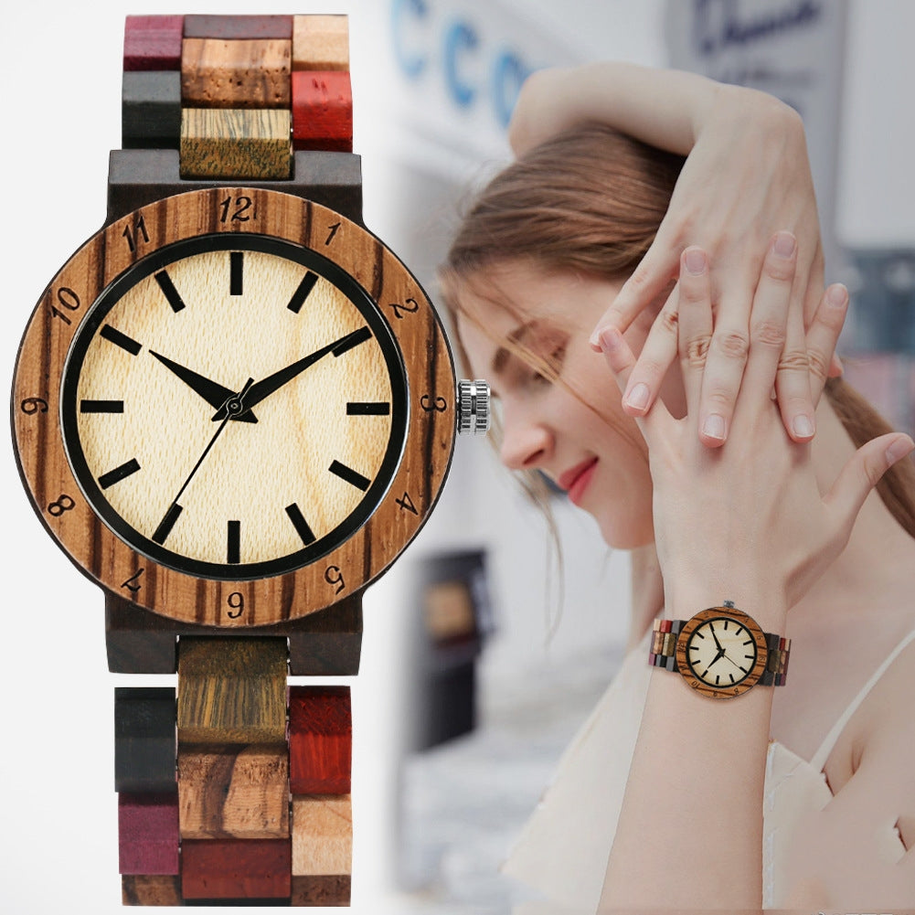 Orologio in legno colorato al quarzo