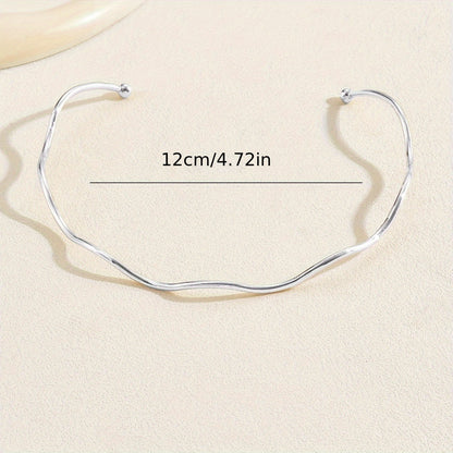 Collana onda minimalista