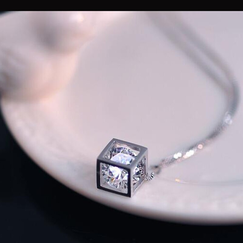 Collana cubo zircone