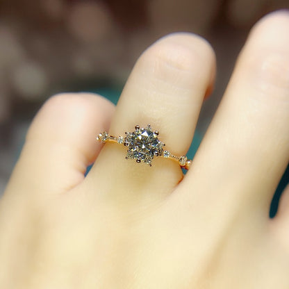 Anello fiocco di neve a sei griffe