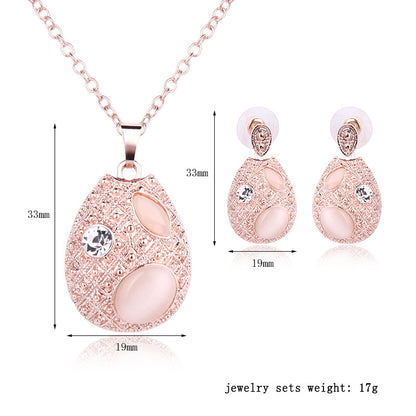 Collana e orecchini opale ovale