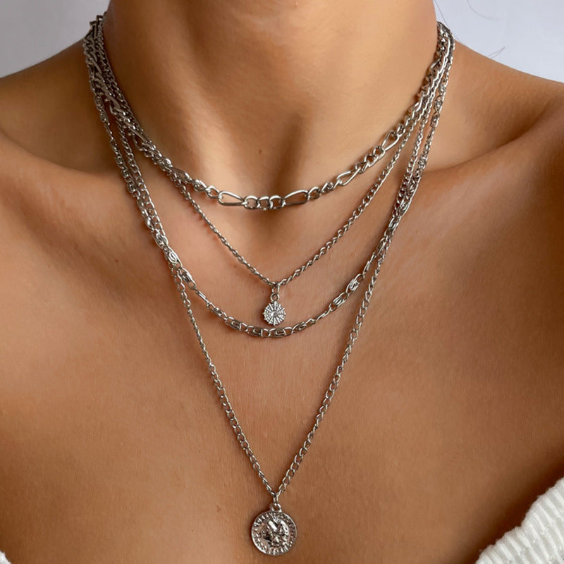 Collana moneta punk