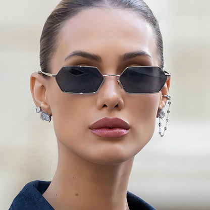 Occhiali da sole donna geometrici