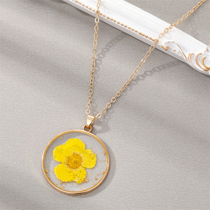 Collana fiori secchi in resina