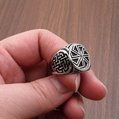 Anello titanio stile vichingo