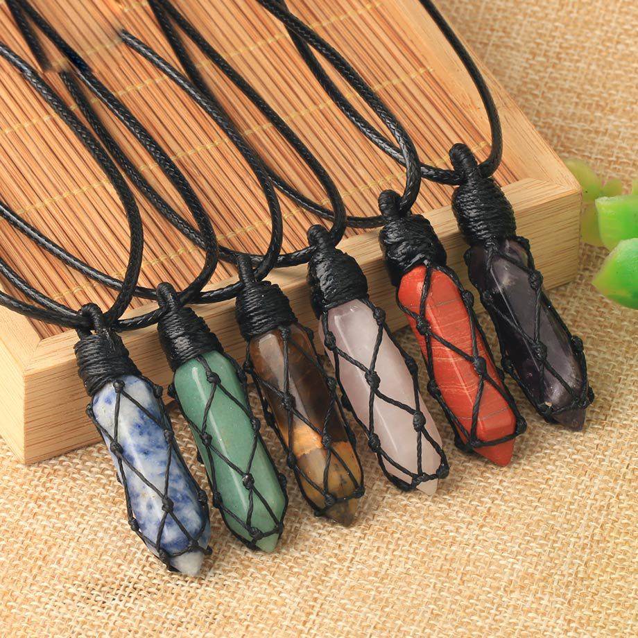 Collana pietre naturali intrecciata