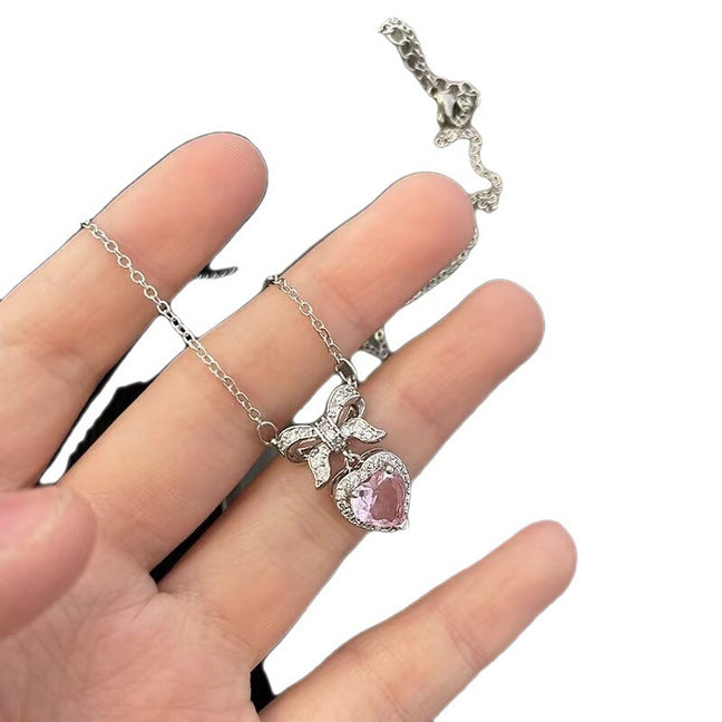 Collana cuore e fiocco