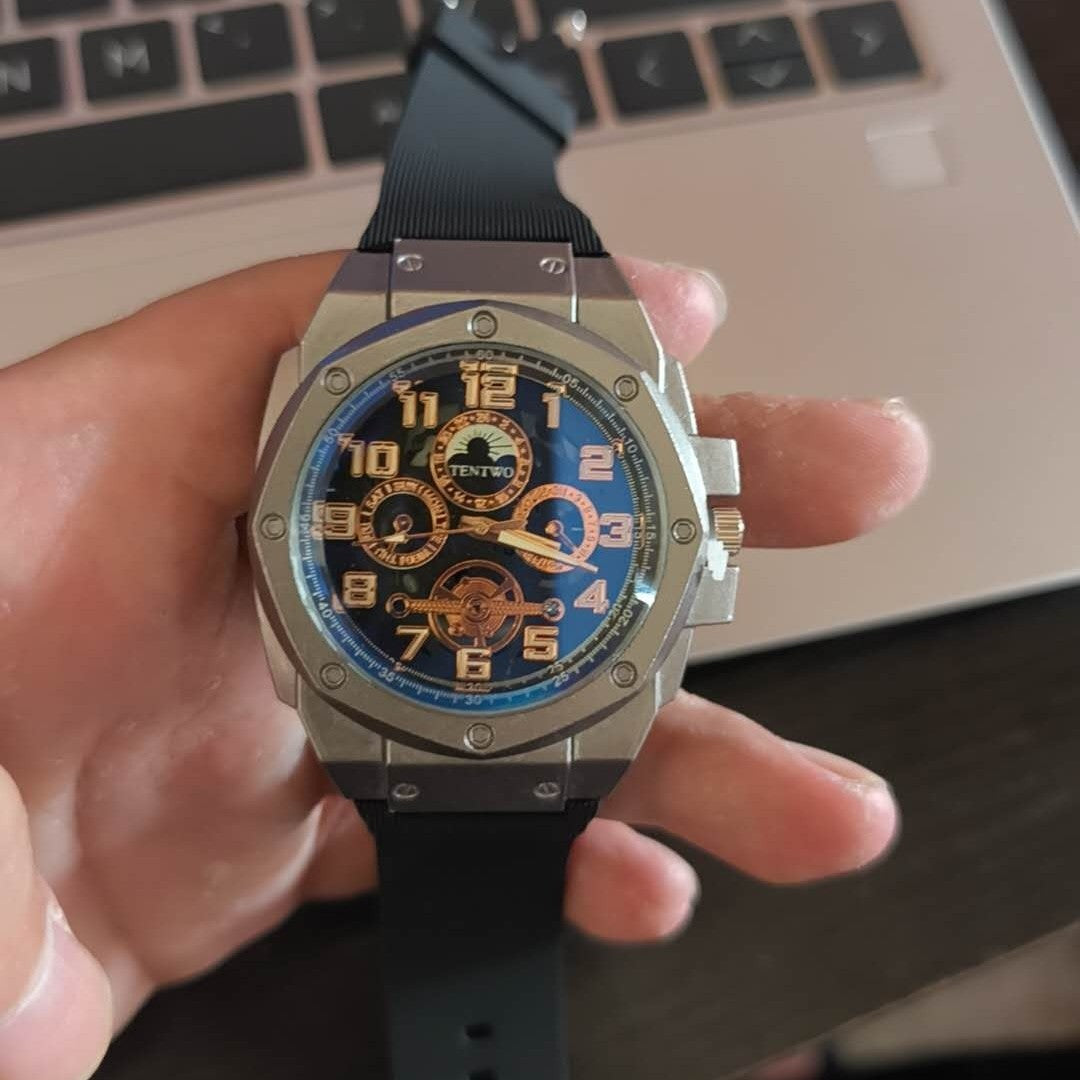 Orologio nero argento