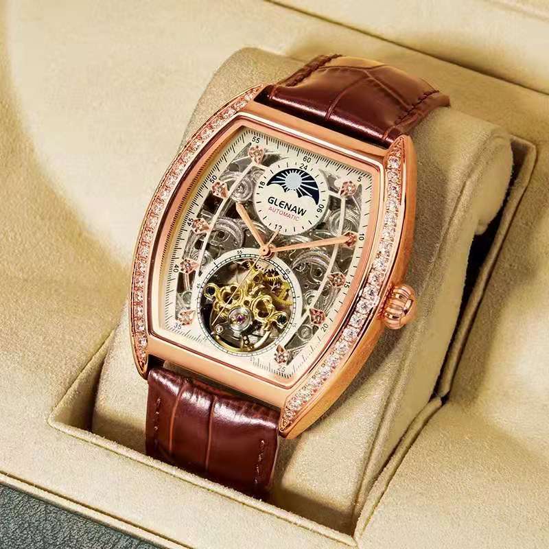 Orologio automatico traforato pelle luminescente