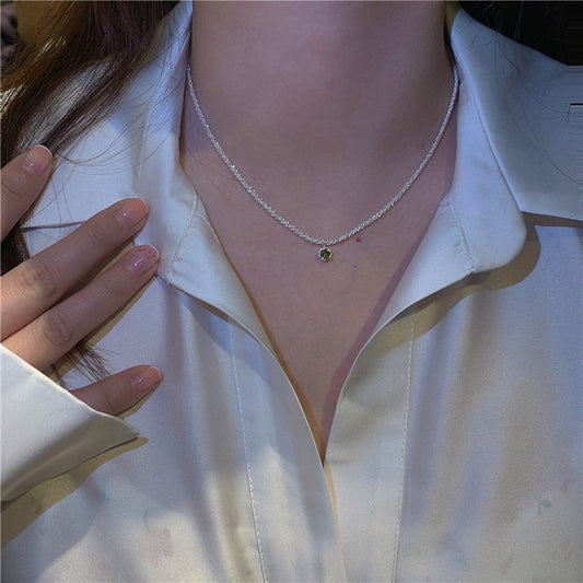 Collana fiorellini