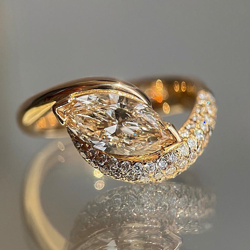 Anello nuziale ferro di cavallo