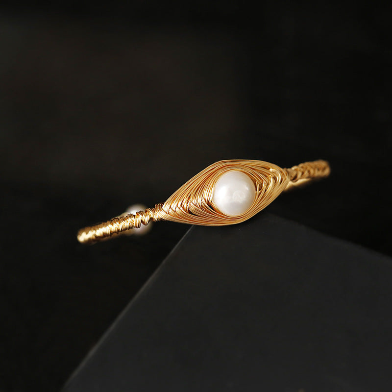 Bracciale perla barocca con filo avvolto