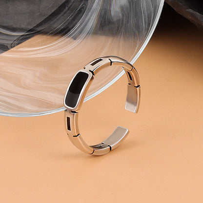 Anello geometrico regolabile argento