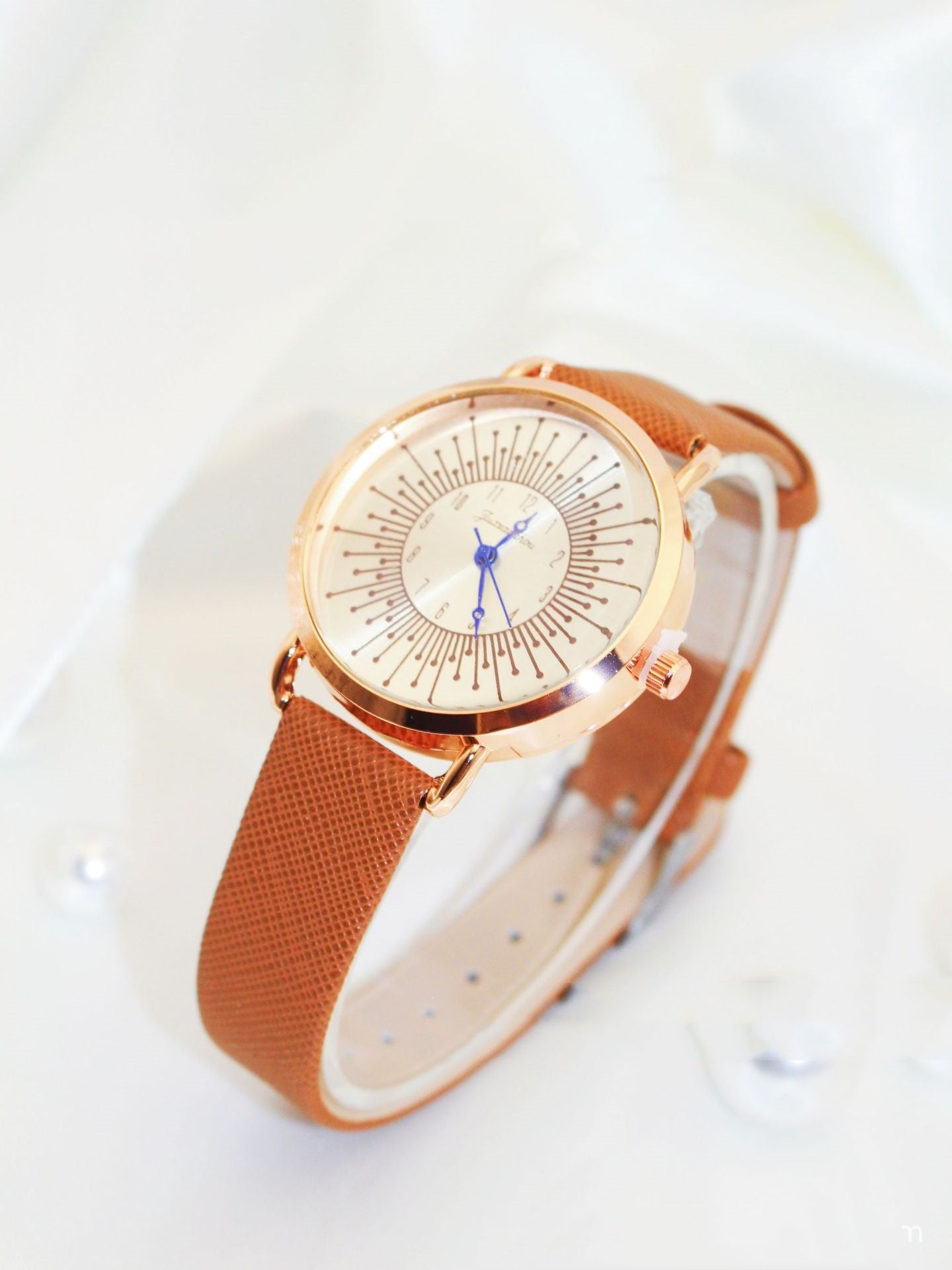 Orologio da donna con cinturino al quarzo