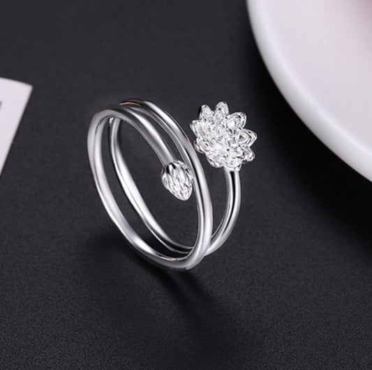 Anello loto stile asiatico