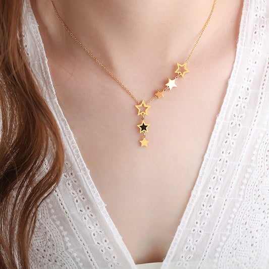 Collana stella a cinque punte geometrica