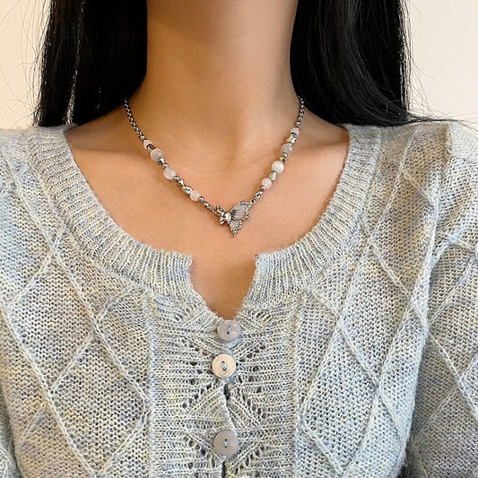 Collana farfalla opale grigia
