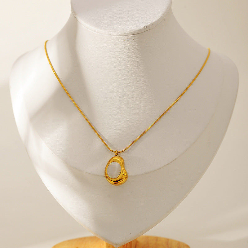 Collana opale bianco acciaio
