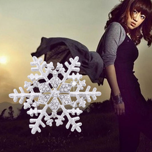 Spilla fiocco di neve in diamante