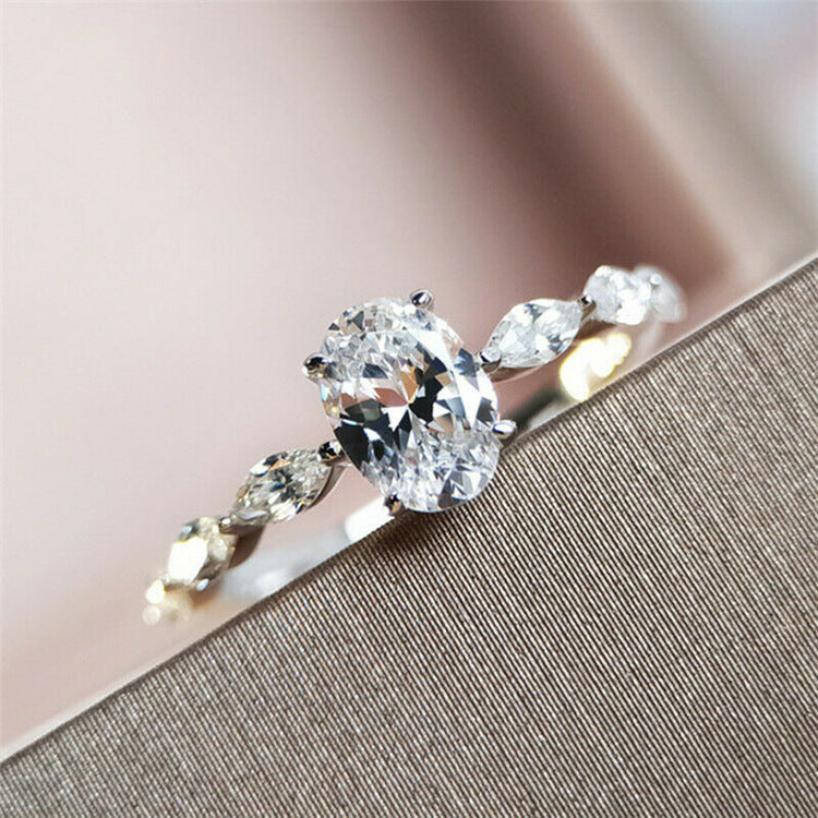Anello moissanite stile giapponese