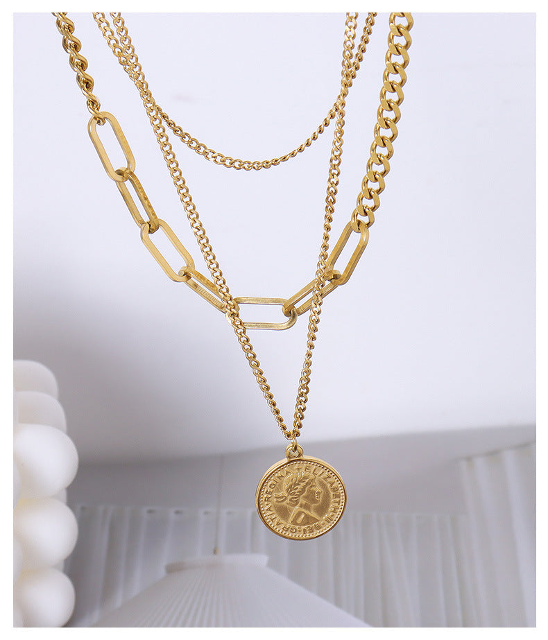 Collana medaglione ritratto