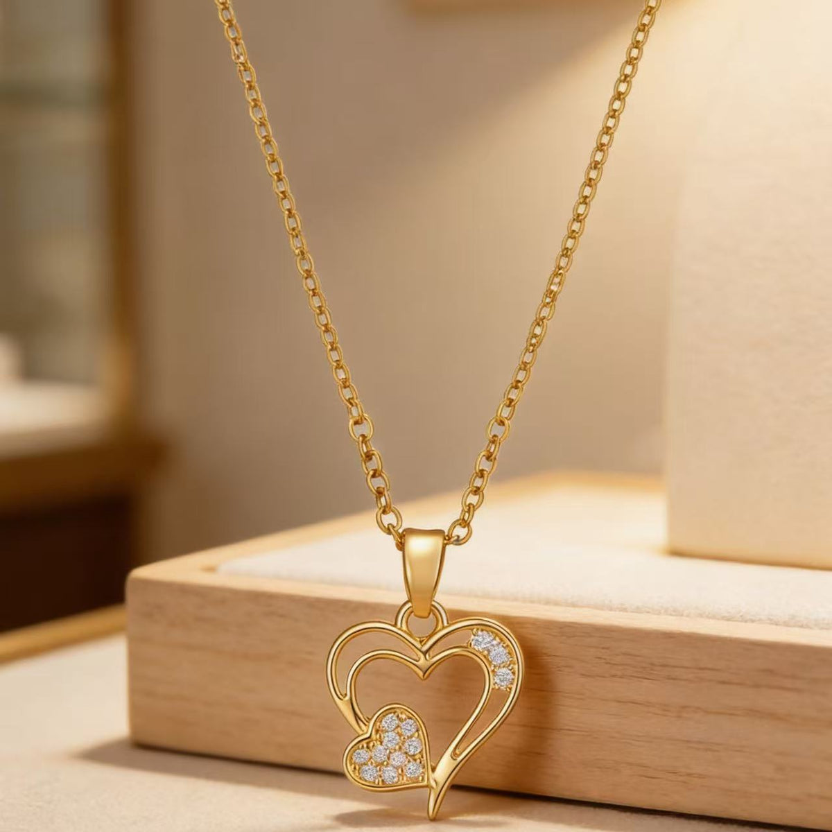 Collana cuore in zircone