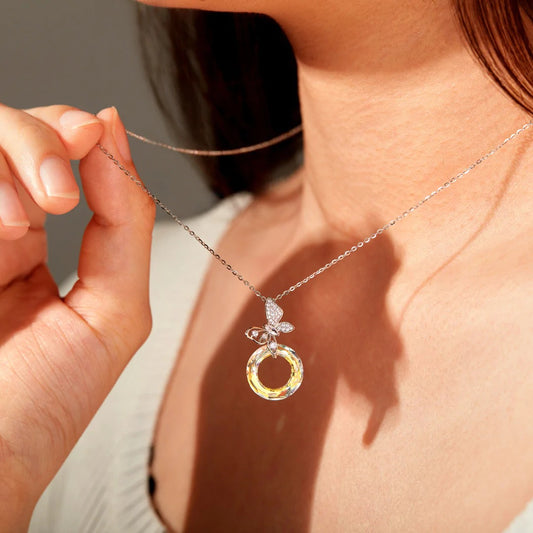 Collana farfalla ali zircone
