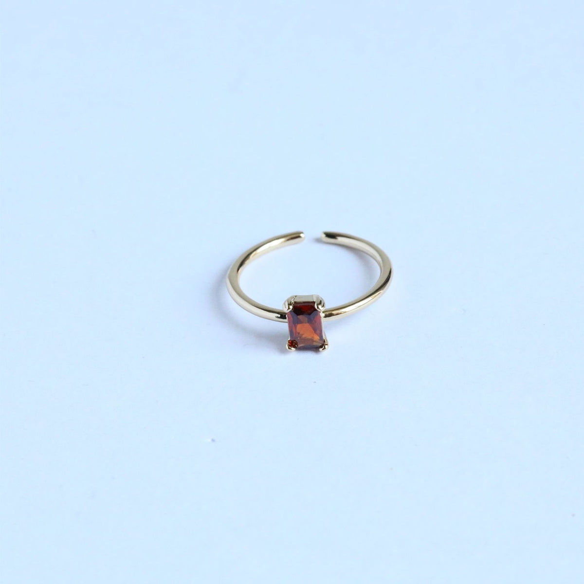 Anello pietra dicembre