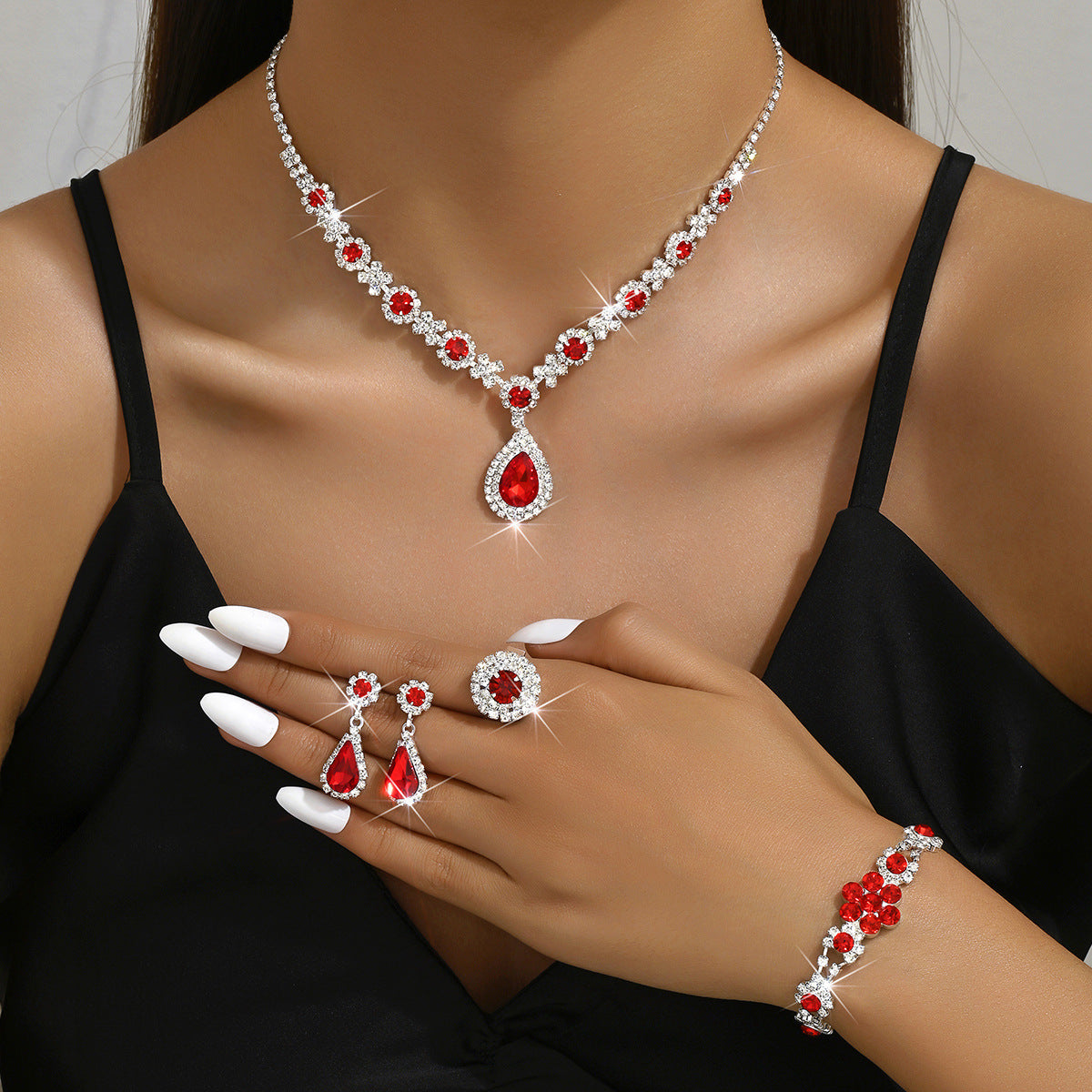 Collana Goccia di Cristallo