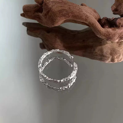 Anello donna aperto texturizzato