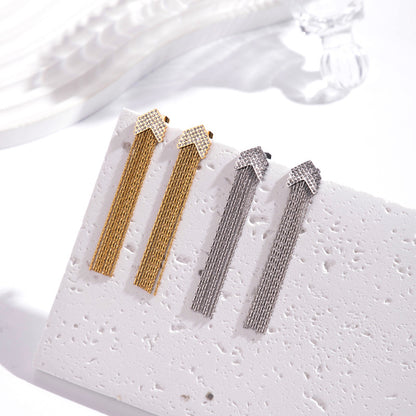 Orecchini titanio frangia strass