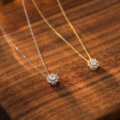 Collana fiocco di neve zircone argento