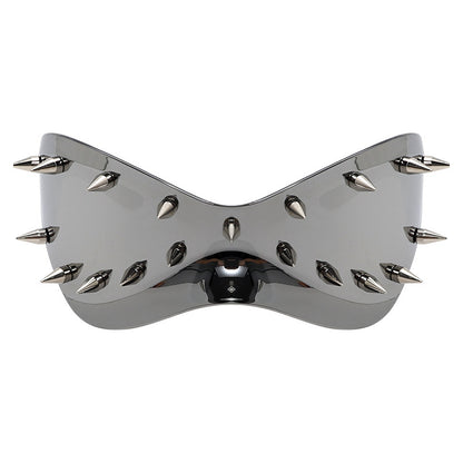 Occhiali oversize rivetti