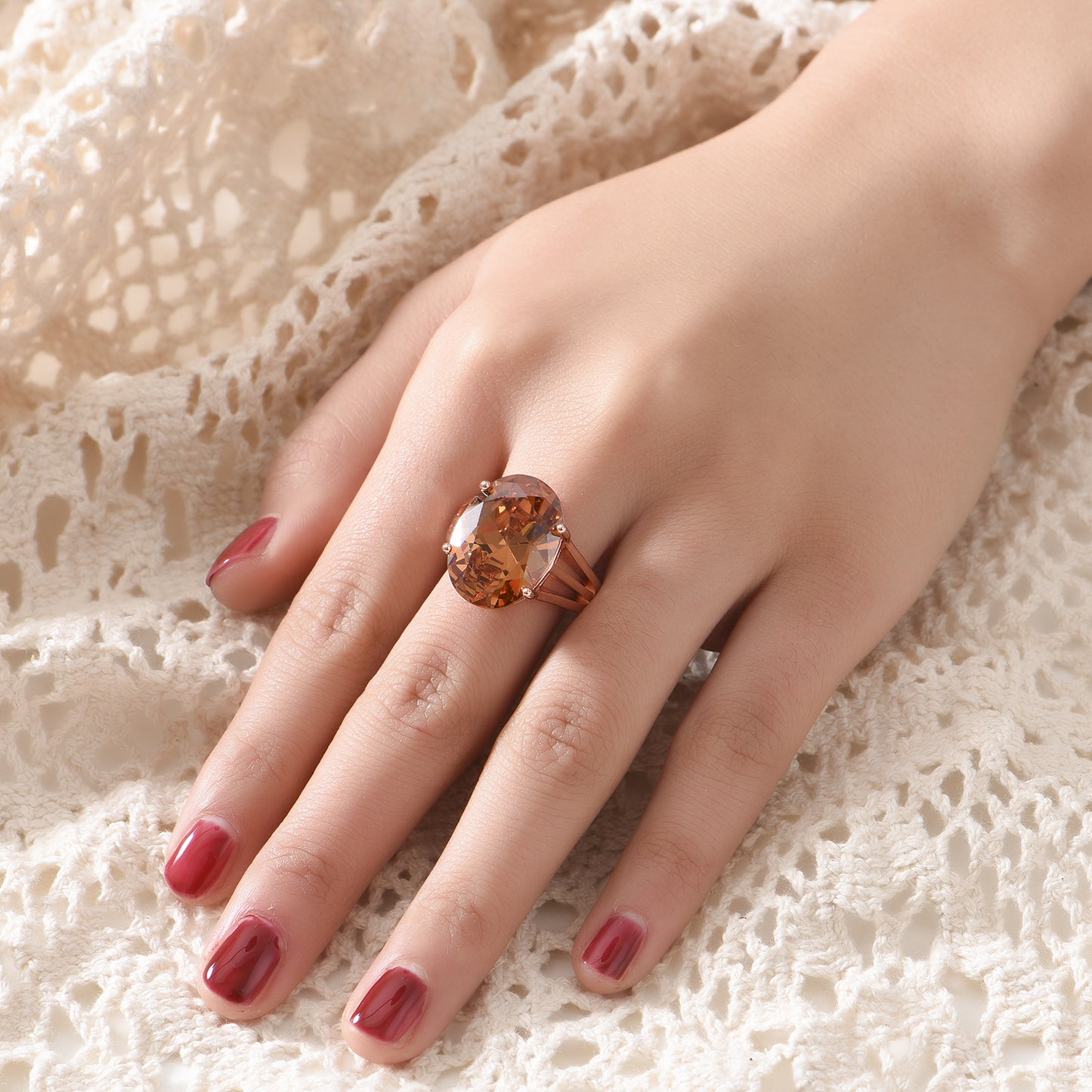Anello zircone champagne ovale