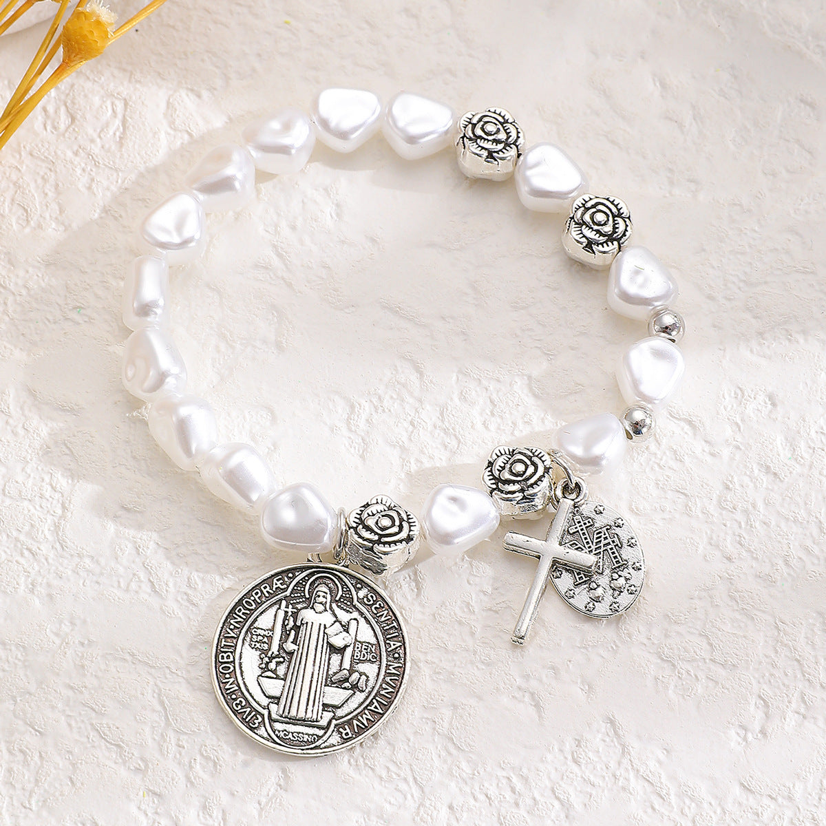 Bracciale croce fatto a mano