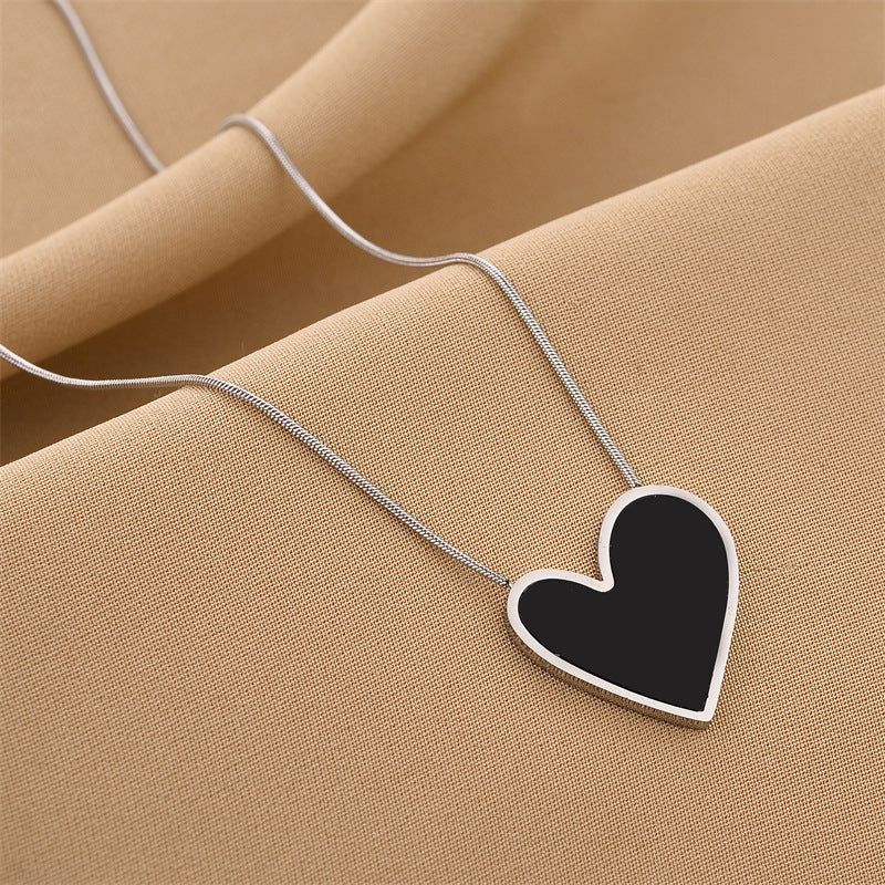 Collana titanio stile dark