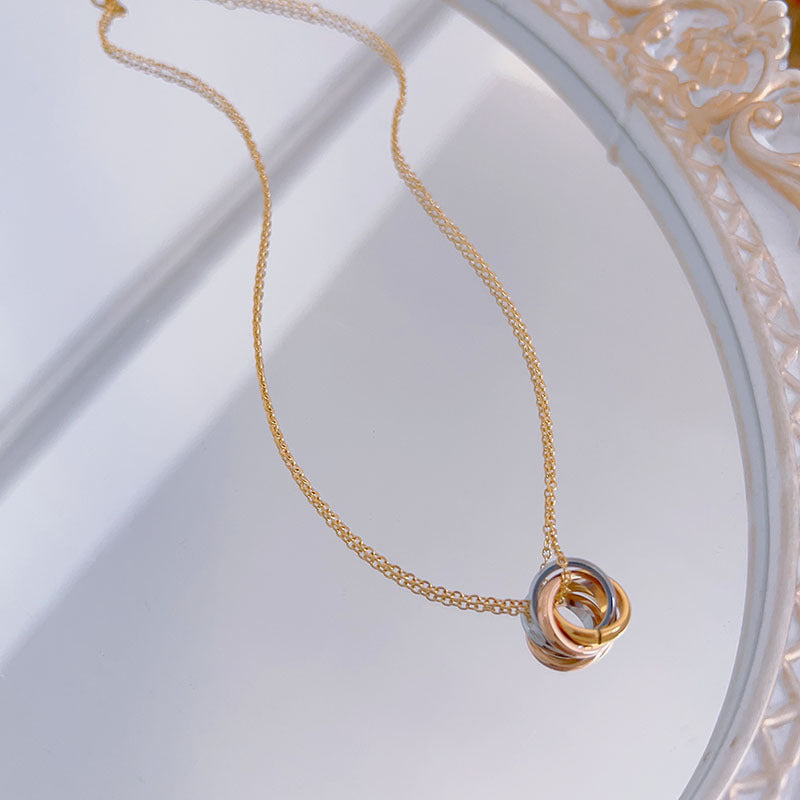 Collana tre anelli tricolore