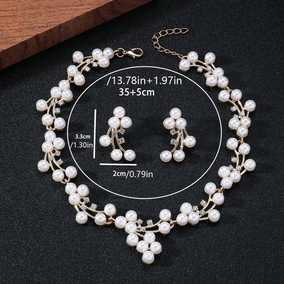 Set perle collana e orecchini
