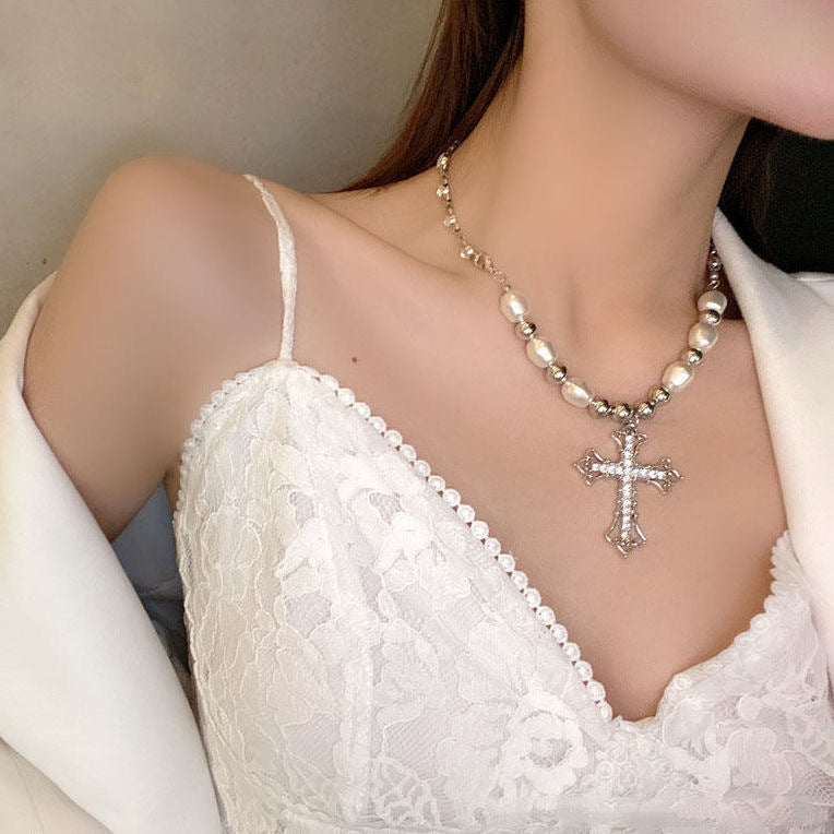 Collana croce perle catena