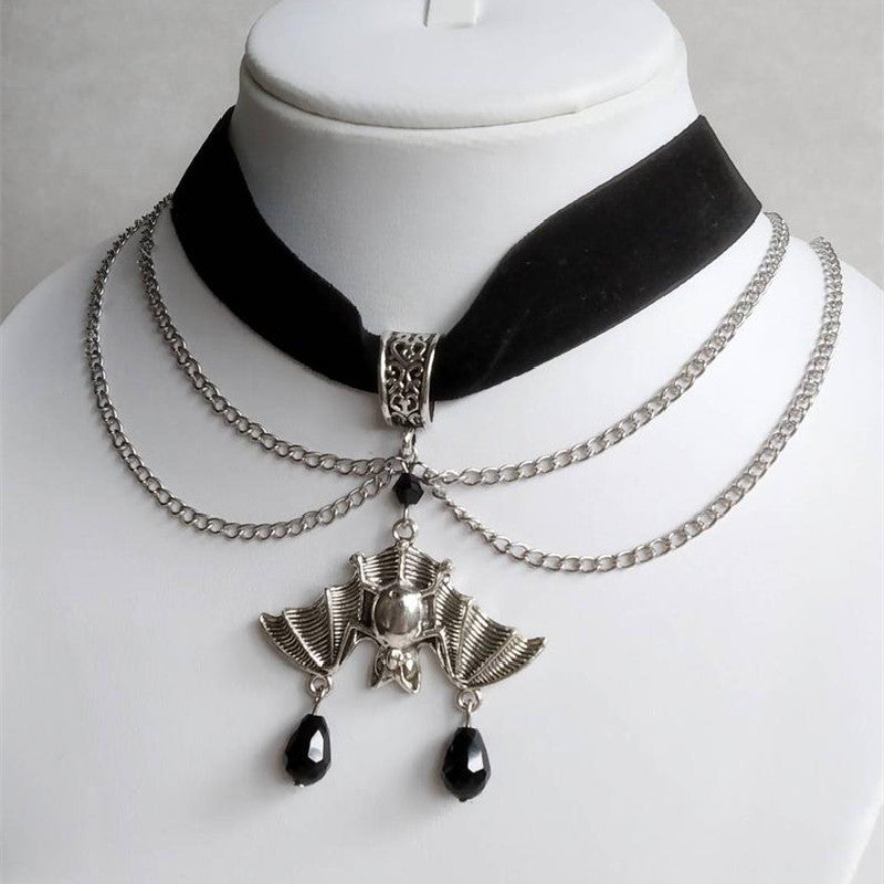 Collana pipistrelli